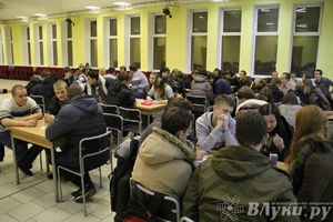 Третий тур игр «Что? Где? Когда?» состоялся вчера в ДК ЛК (фото)