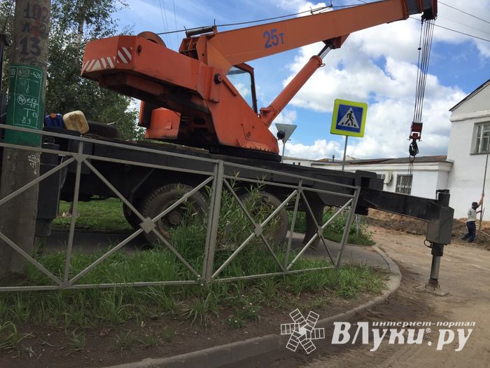 В Великих Луках капитально отремонтируют дорогу по ул. Некрасова, ул. Печорская, ул. 3-ей Ударной Армии (ФОТО)