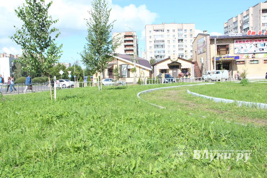 В сквере на Вокзальной обновилась детская площадка (ФОТО)