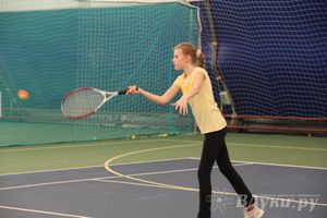 В СК «Ника» проходит открытый городской турнир по большому теннису (фото)