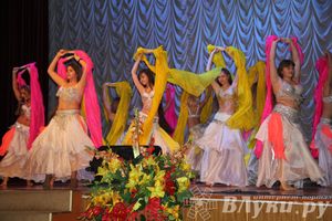 Танцевальный концерт «Восточные краски осени» прошел в музыкальной школе