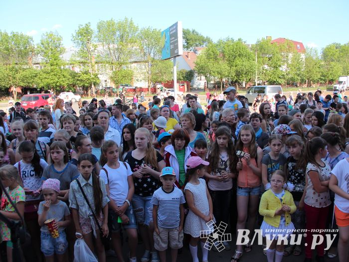 В Великих Луках прошел «День защиты детей» (ФОТО)
