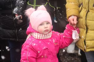 В Великих Луках сожгли Масленицу (фото)