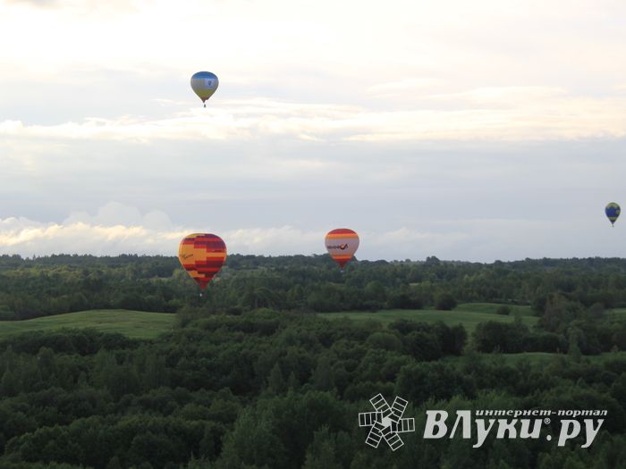 Спортивный полет над Великими Луками (ФОТО)