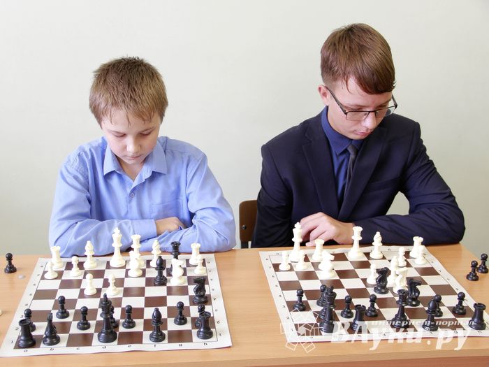 «Сказочные бои» прошли в великолукской школе № 13 (ФОТО)