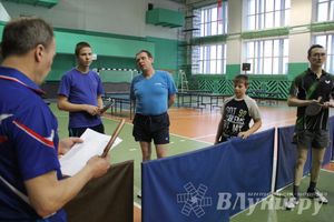 В Великих Луках состоялся турнир по настольному теннису (фото)
