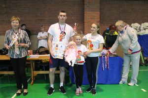 В Великих Луках прошли областные соревнования «Папа, мама, я - спортивная семья» (ФОТО)