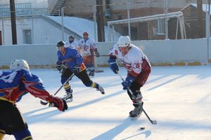 Великолукские хоккеисты разгромили гостей (фото)