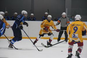 В великолукском «Айсберге» прошли матчи Чемпионата Псковской области по хоккею (ФОТО)