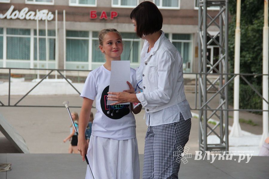 Лучшие мажоретки и барабанщицы награждены (ФОТО)