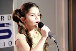 Участники медиапроета «Новые Голоса ДЕТИ на Новом Радио Великие Луки» записали видеоролики (ФОТО)