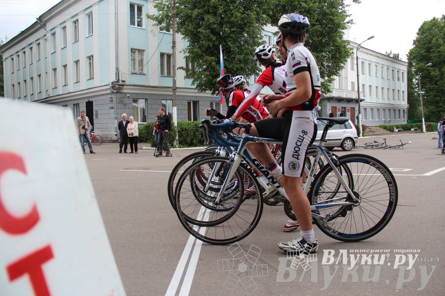 Гонка-критериум по велосипедному спорту