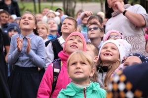 В школе №13 отметили Международный день мира (ФОТО)