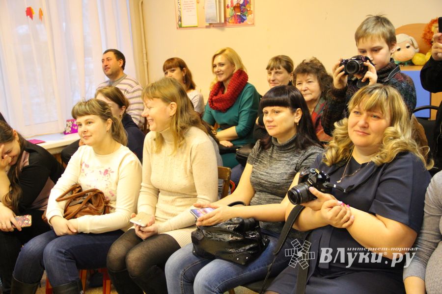 В детском саду №16 поздравляли мам (ФОТО)