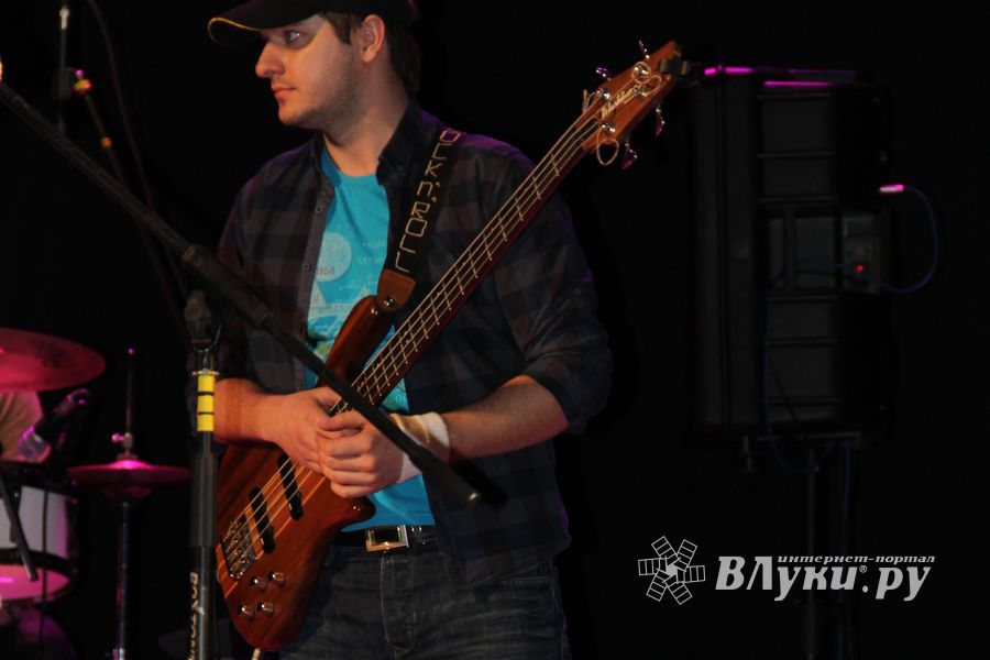 Большой сольный концерт «V.V. and Band» состоялся в Великих Луках