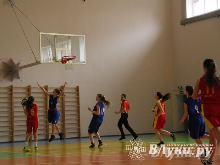 Игра 29 марта Великие Луки — Псков (девушкши)