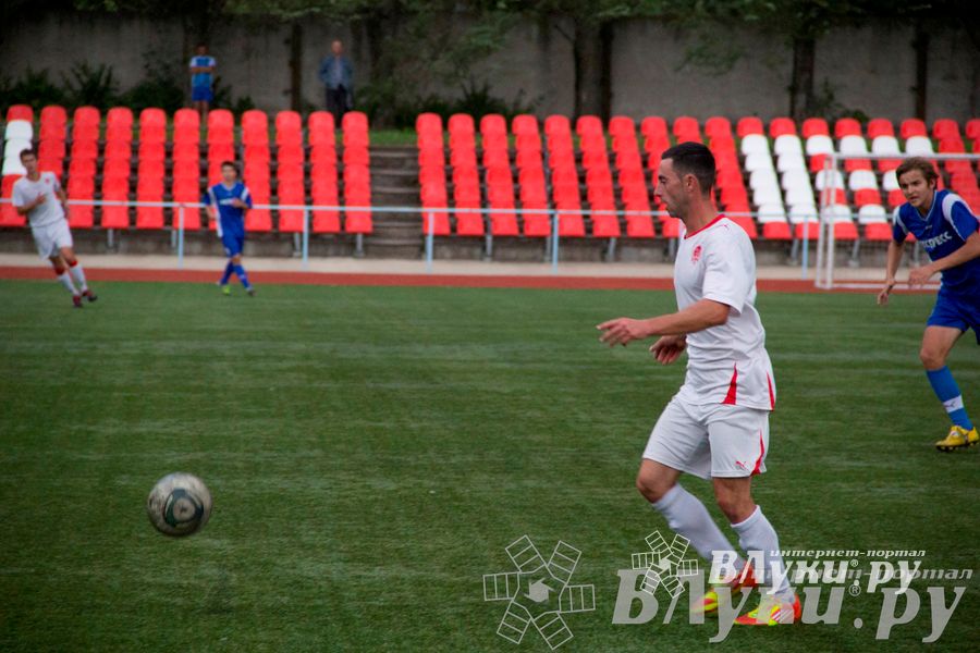 Футбольный матч «Экспресс-2» — «КПРФ»