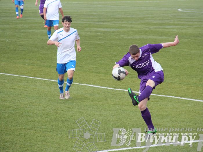 Чемпионат Псковской области по футболу: «Экспресс» (Великие Луки) - «Легион» (Дедовичи)