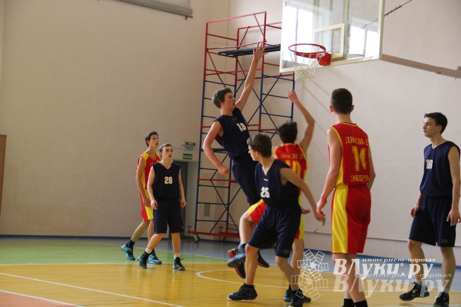 Игра 29 марта Великие Луки — Псков (юноши)