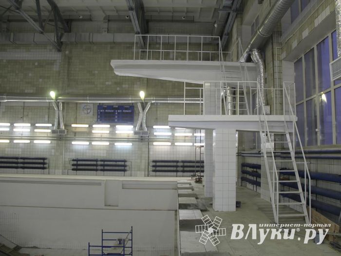 В Великих Луках завершается ремонт бассейна (ФОТО)