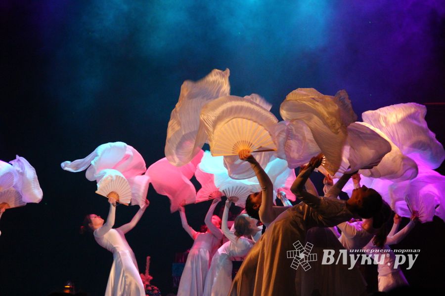 В ГДК им. Ленина встречают Новый год (ФОТО)