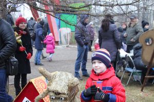 Гуляния широкой великолукской Масленицы