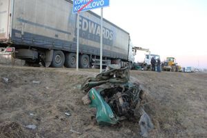 Ещё фото со смертельного ДТП в Куньинском районе