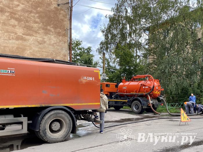 Вниманию водителей-великолучан (ФОТО)
