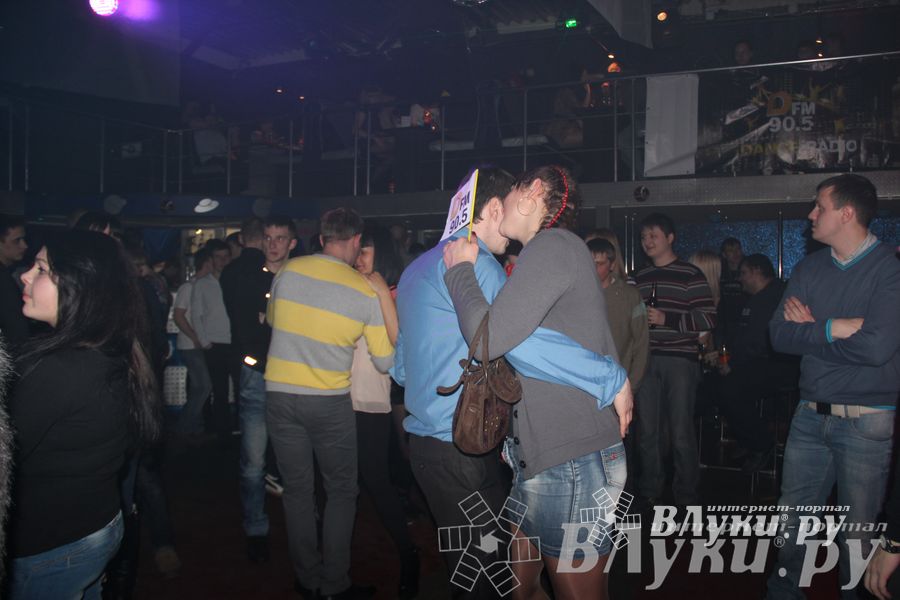 Состоялось официальное открытие радиостанции DFM в Великих Луках