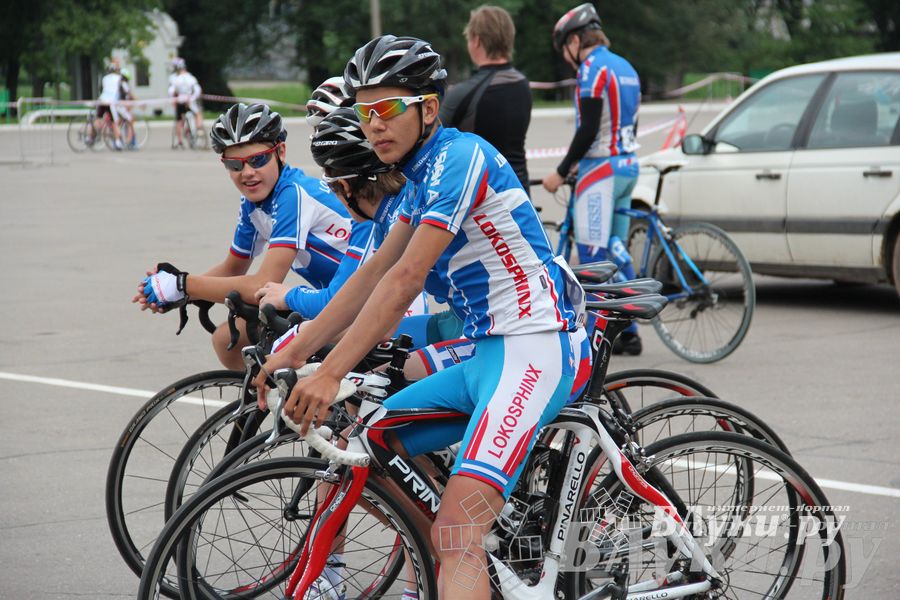 Гонка-критериум по велосипедному спорту