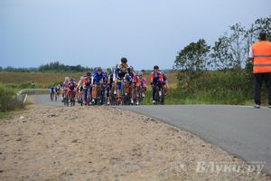 В Великих Луках состоялось награждение победителей Чемпионата России по велоспорту в парной гонке (фото)