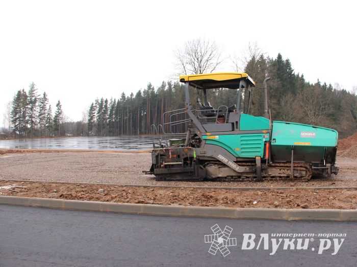 В медленном строительстве великолукского велоцентра виноват дождь (ФОТО)