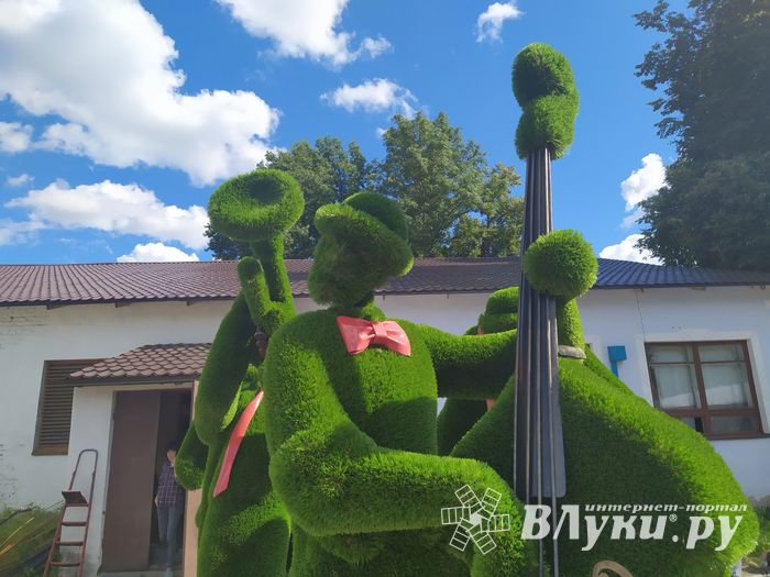 Необычные скульптуры появятся в великолукском парке (ФОТО)