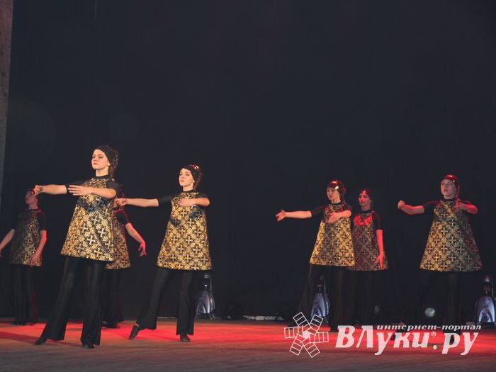 18 мая состоялся юбилейный концерт коллектива мажореток «Золотые погоны» (ФОТО)