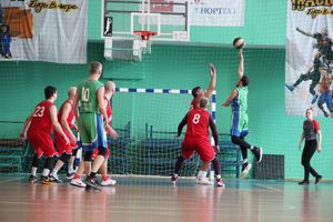 Великолучане — серебряные призеры межрегионального турнира ветеранов баскетбола (ФОТО)