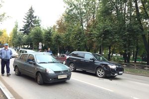 Тройное ДТП в Великих Луках (ФОТО)