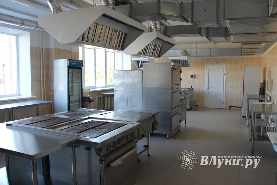 Торжественное открытие после капитального ремонта школы №13 (ФОТО)