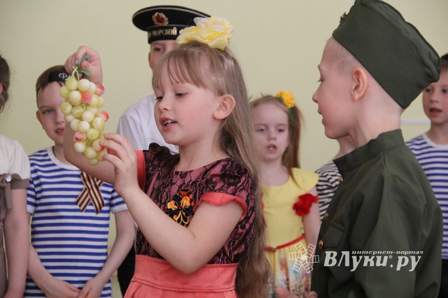 Стихи и песни о Великой Победе исполнили ребята детского сада №1