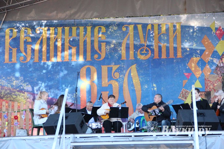 Торговая ярмарка «Осень-2016» прошла в Великих Луках (ФОТО)