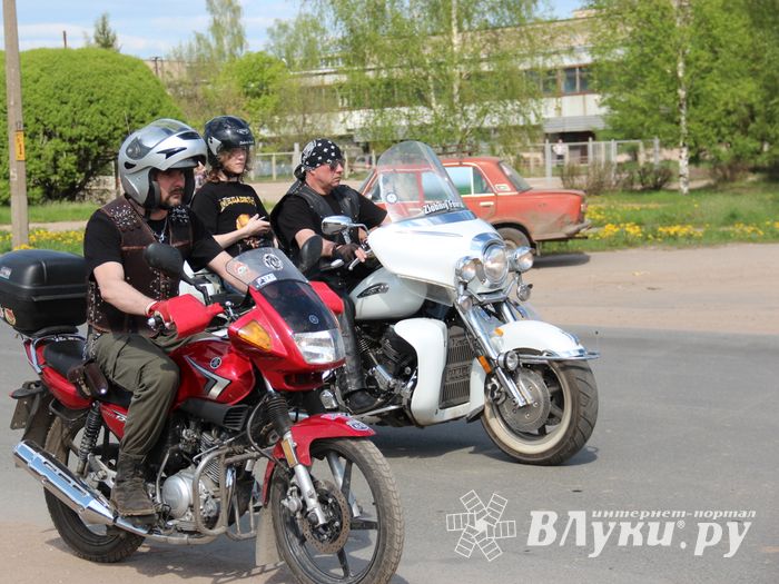 В Великих Луках прошло открытие мотосезона (ФОТО)