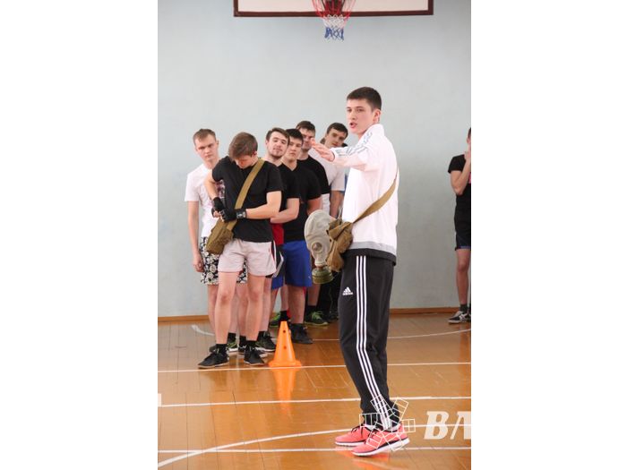 Конкурс «А ну-ка, парни!» прошёл в великолукской гимназии (фото)