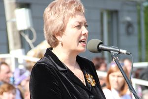 Парад Победы в Великих Луках (фото)