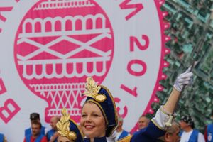 Открытие 18-й Международной встречи воздухоплавателей в Великих Луках