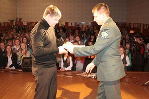 Великолукская молодежь приняла участие в акции «Наш выбор — жизнь!»