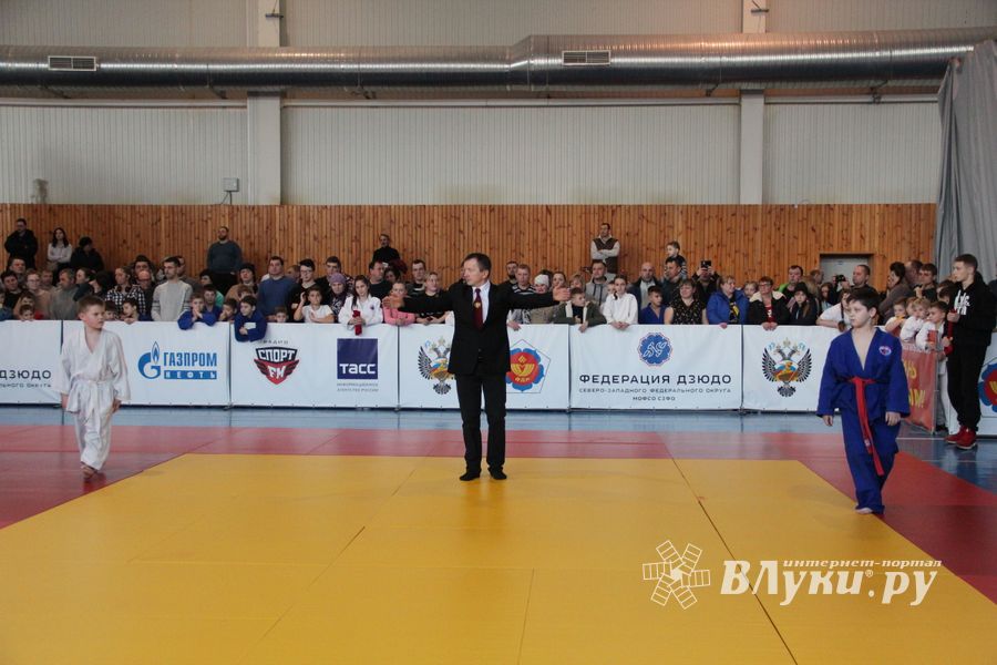 В Великих Луках прошли соревнования по дзюдо (ФОТО)