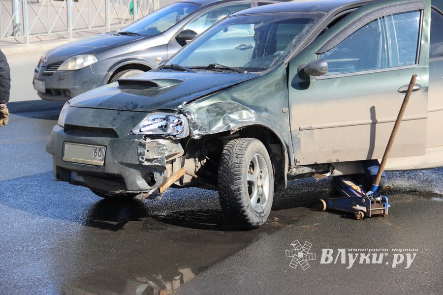 ДТП на улице Дьяконова (ФОТО)