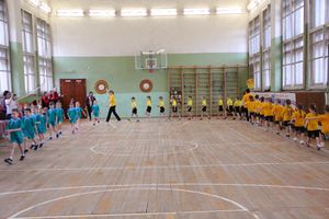 В Великих Луках проходят спортивные соревнования среди дошколят «Юные олимпионики» (ФОТО)