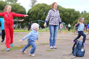 В Великих Луках прошёл Велопарад (ФОТО)