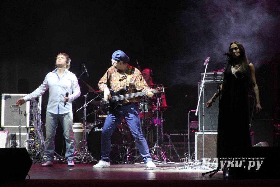 В Великих Луках состоялся концерт Артура (фото)