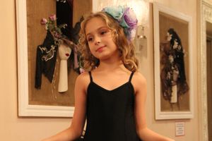 Фотосессия финалисток конкурса «Маленькая красавица Великие Луки 2014»